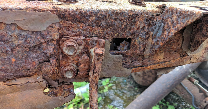 Illustration for article titled Look At This Totally Rusted-Out Toyota Tacoma